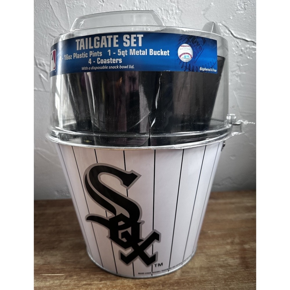 Chicago White Sox Gift Basket-Ice bucket, 4 Pint Plastic Glasses, Coasters